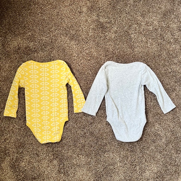 11-Piece 18-Month Bundle, Includes Onesies, PJs, Button-Down, Zip-Up Jacket - Picture 5 of 13